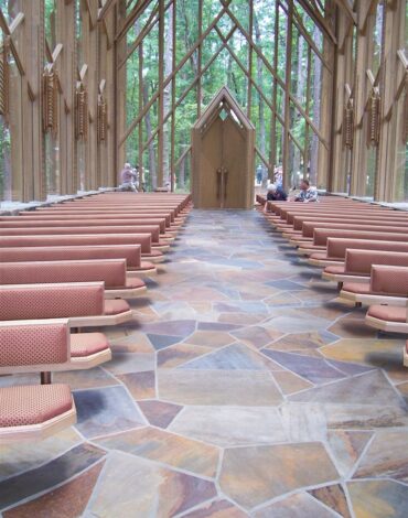 Anthony Chapel at Garvan Woodland Gardens Anthony Chapel at Garvan Woodland Gardens, Hot Springs, Arkansas