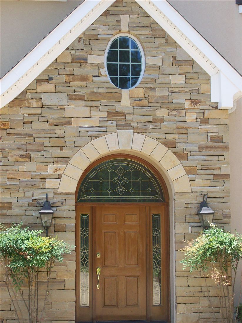 Dry-stack ledge, arched entry
