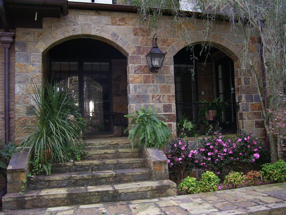 Entry steps, to the loggia